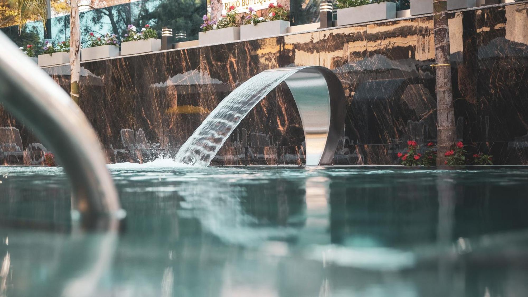 Hotel Ruko Boutique Golem  Kültér fotó