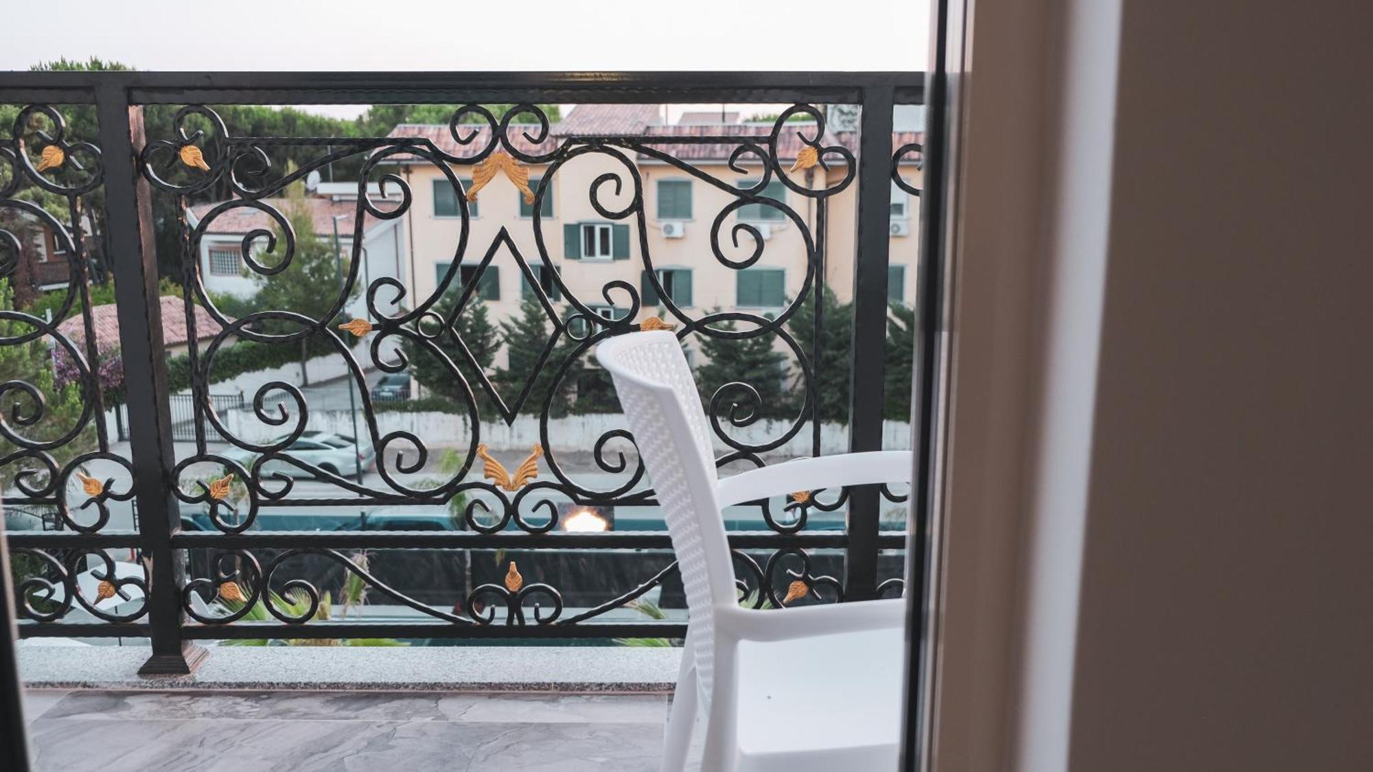 Hotel Ruko Boutique Golem  Kültér fotó