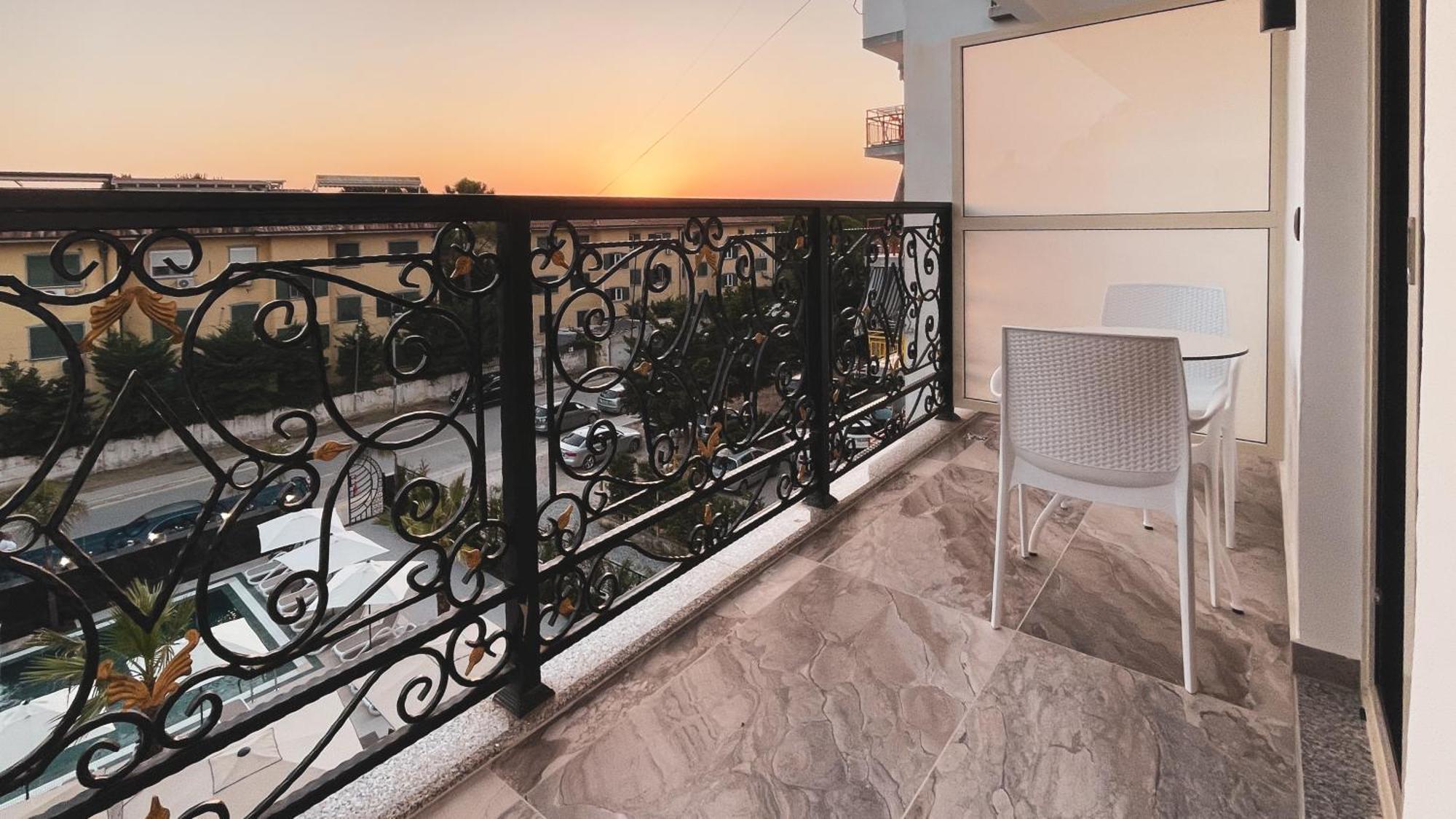 Hotel Ruko Boutique Golem  Kültér fotó